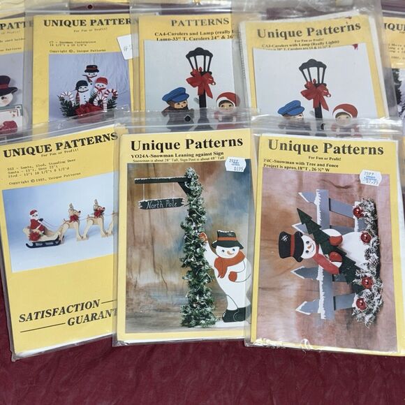 Lot Of 13 Christmas Craft/Pattern Packets Woodworking Carpentry Painting - Picture 4 of 5